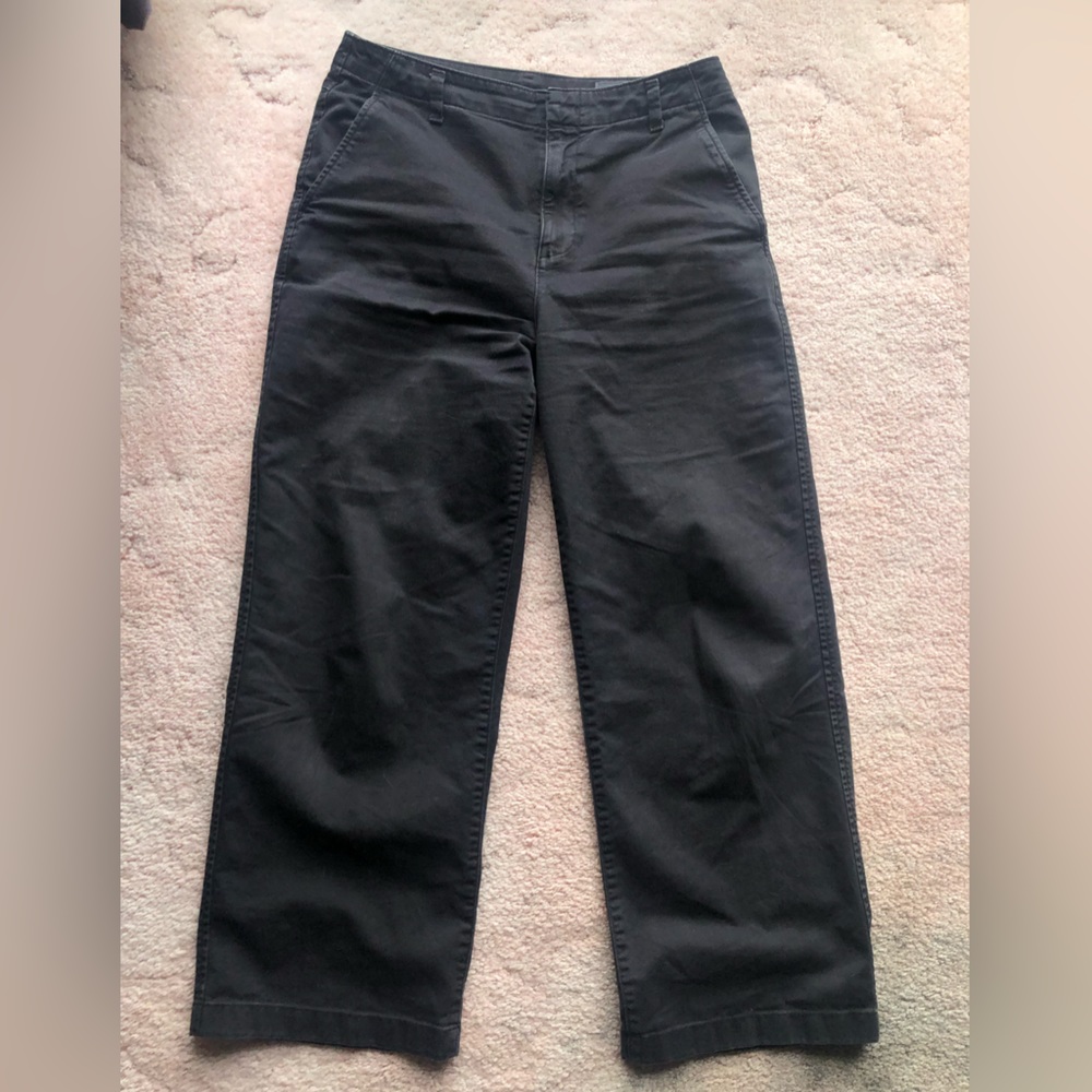 Women’s Black Loose Kakhis